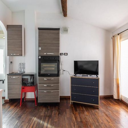 Studio Malcontenti Con Terrazzo By Wonderful Ltaly Bolonia Exterior foto